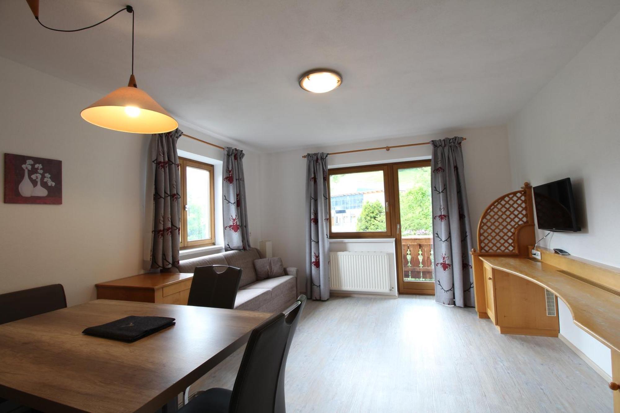 Appartements Alpenland レルモース エクステリア 写真
